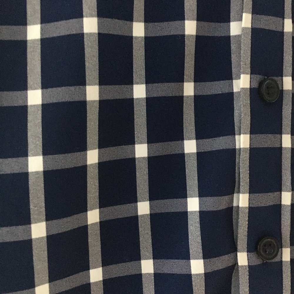 Express Performance Button Up - Picture 2 of 2